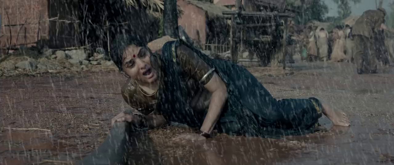 Razakar (2024) WEB-DL Hindi + Telugu 720p x264 AVC HE-AAC 5.1 ESub.mkv.0002